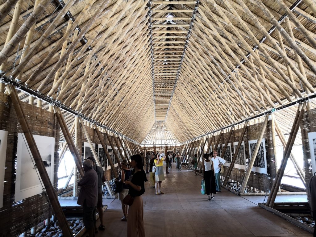 1er Bâtiment en bambou en France - Arles 2018 - Bambou Créations