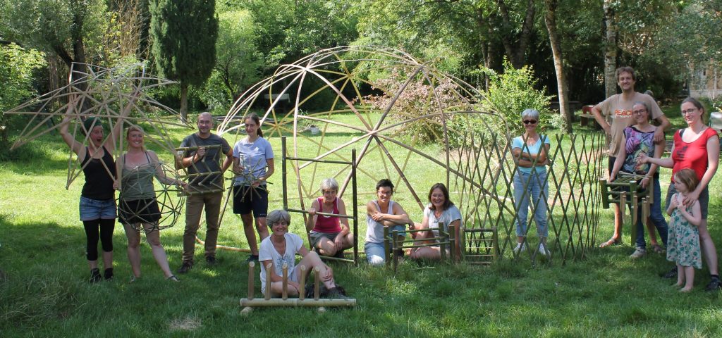 Créations personnelles en bambou des stagiaires - bambou créations