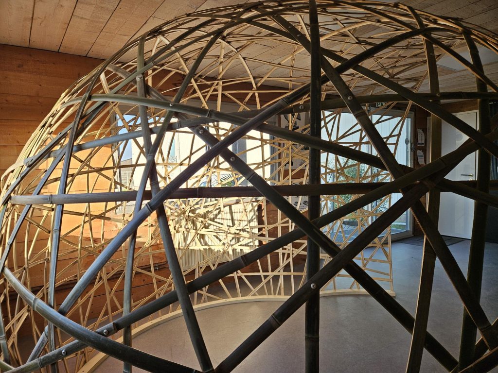Espaces originaux design en bambou : magnifique ! 5 Cocon en lamelles de bambou